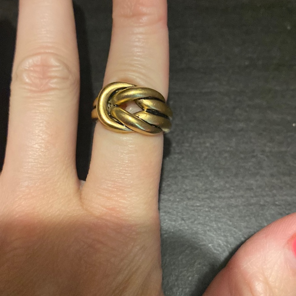 Premier jewelry love knot ring